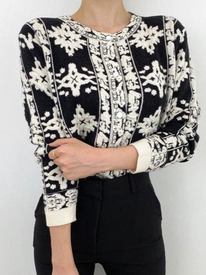 Classic Vintage & Enduringly Stylish Cardigan