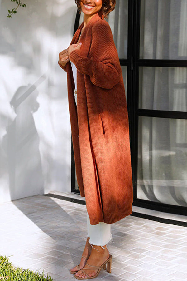 Effortlessly Elegant Cardigan with a Timeless Design