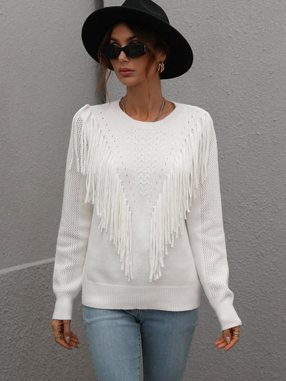 Classic Vintage Sweater with a Flattering Fit