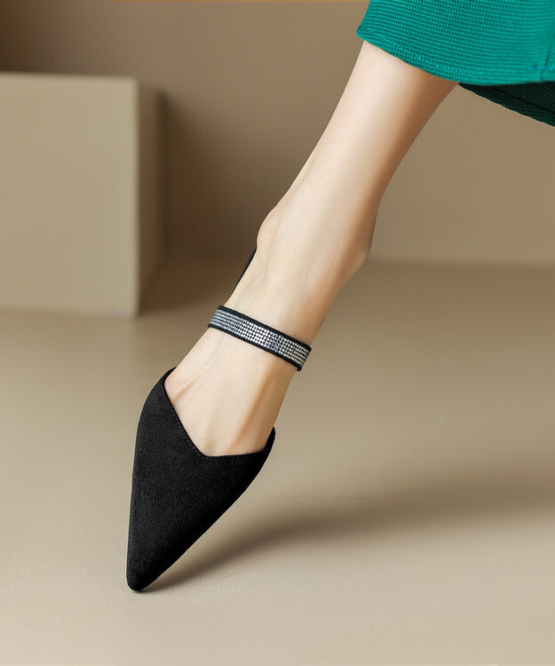 A Vintage Style Sandals with Delicate Timeless Details