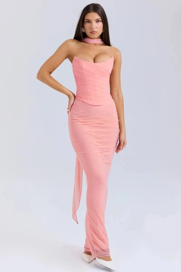 Classic Vintage & Enduringly Stylish Garment