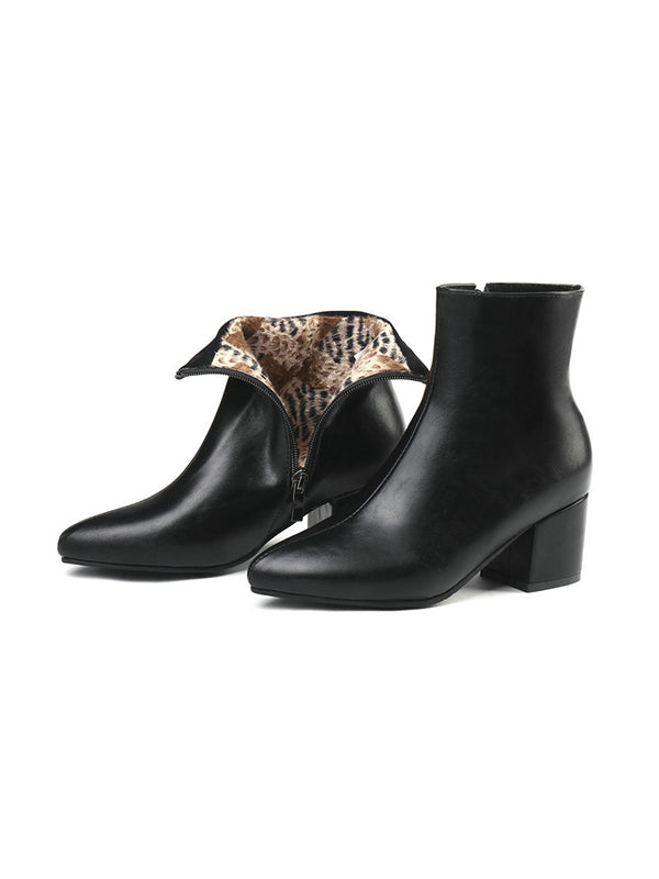A Vintage Style Boots with Delicate Timeless Details