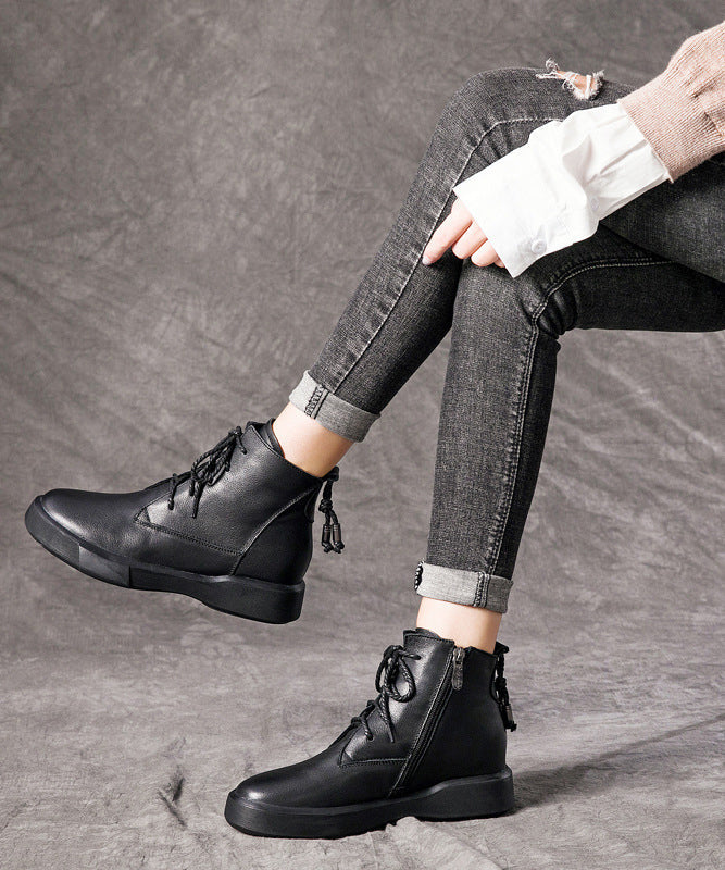 Beautifully Finished Boots in a Timeless Design