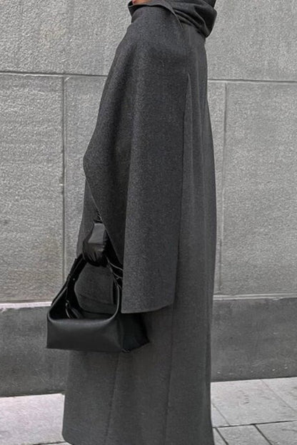 Beautifully Finished Coat in a Timeless Design