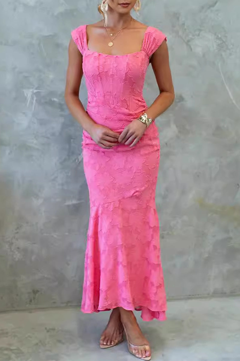 Sophisticated Dress with a Clean Classic Look