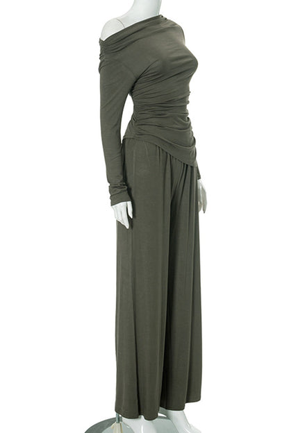 A Vintage Style Garment with Delicate Timeless Details