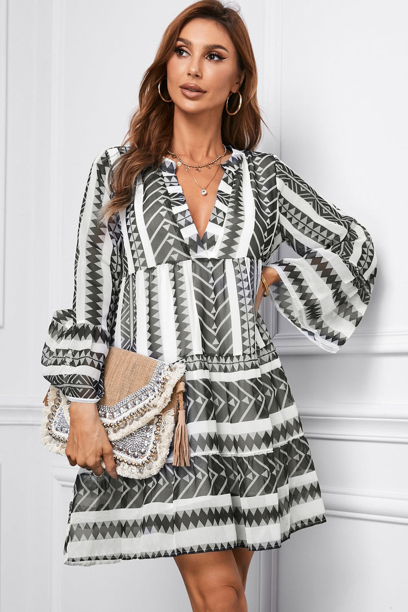 Sophisticated Dress with a Clean Classic Look