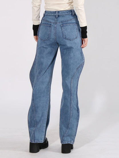 Well Tailored Pants with a Graceful Silhouette