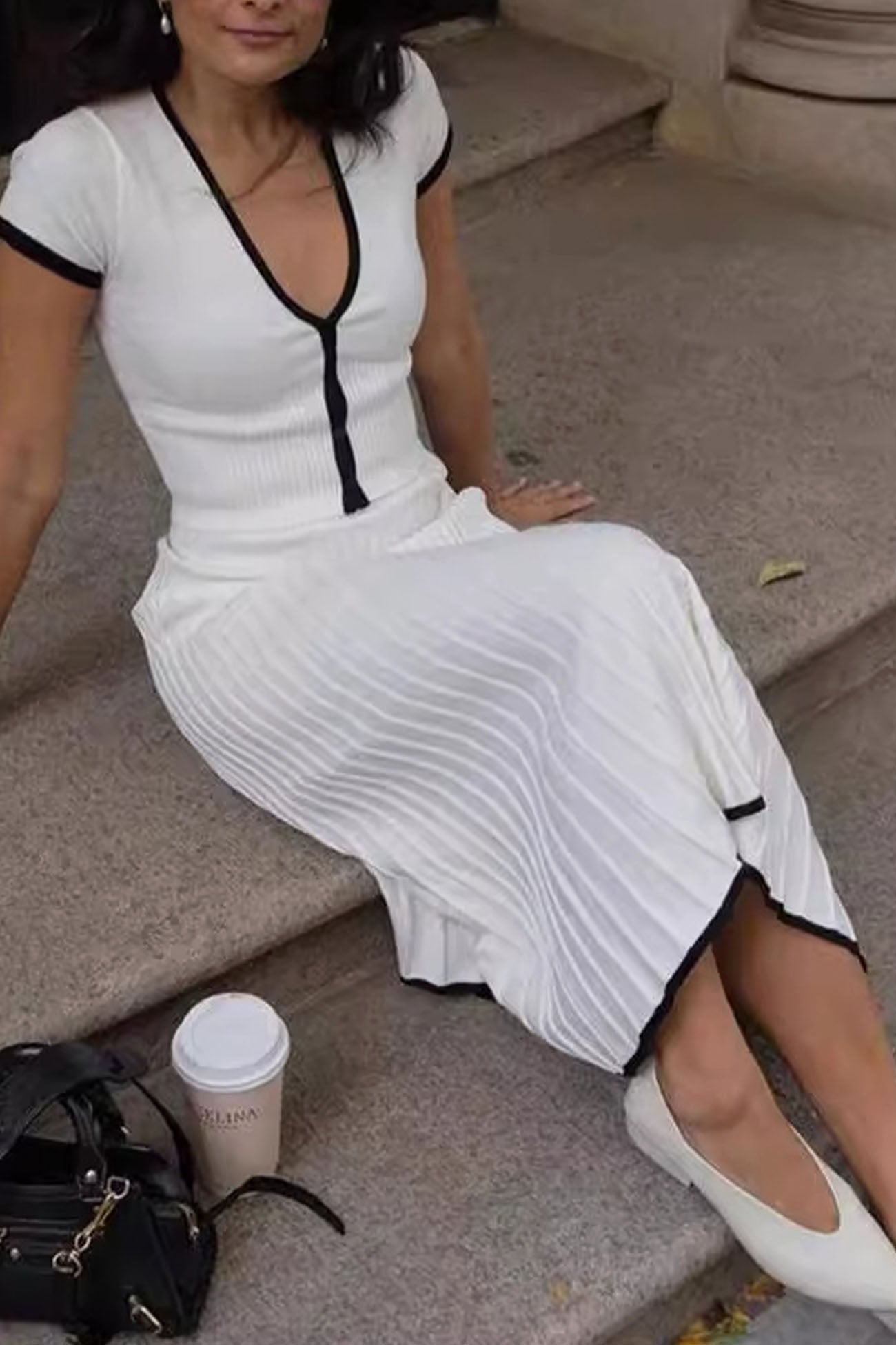 Beautifully Finished Garment in a Timeless Design