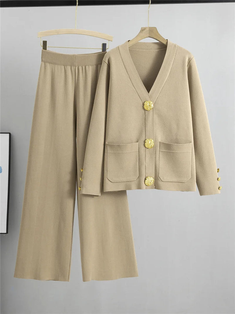 Well Tailored Garment with a Graceful Silhouette