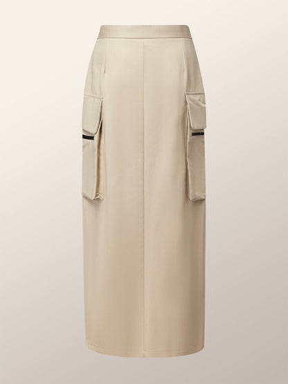 Effortlessly Elegant Garment with a Timeless Design