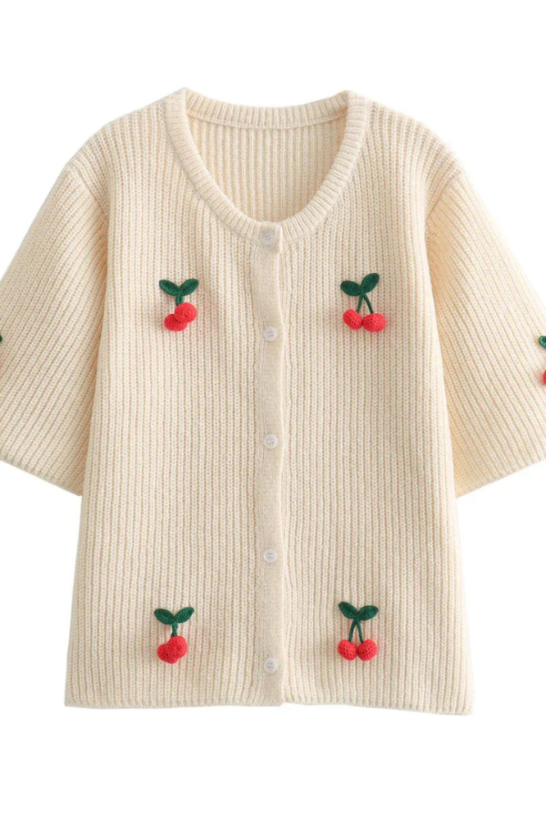 Effortlessly Elegant Cardigan with a Timeless Design