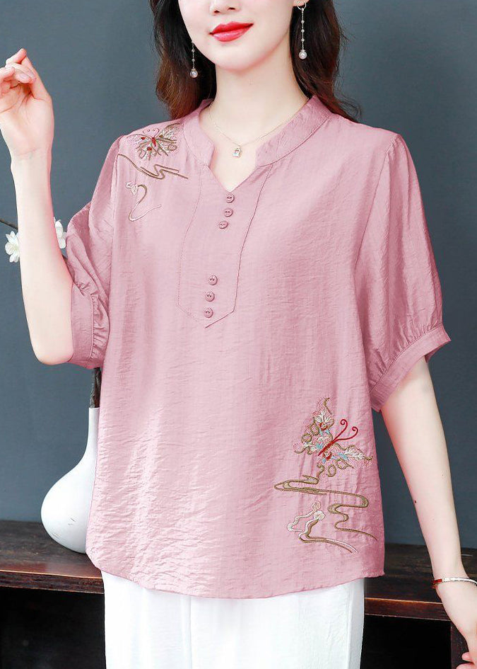 Well Tailored Blouse with a Graceful Silhouette