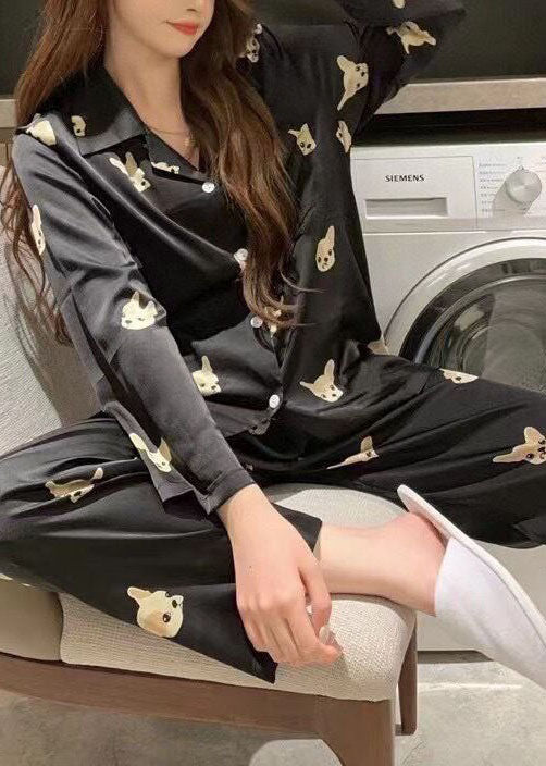Classic Vintage Garment with a Flattering Fit