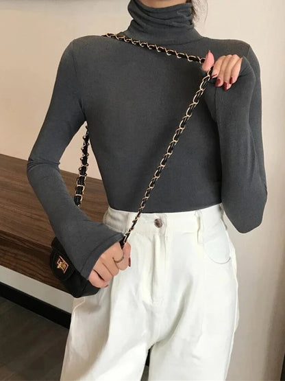 Classic Vintage T-Shirt with a Flattering Fit