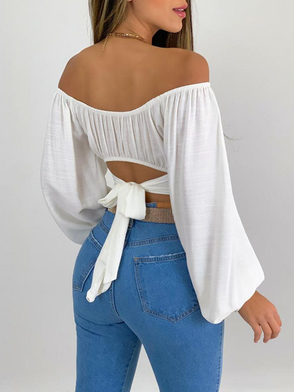 Well Tailored Blouse with a Graceful Silhouette