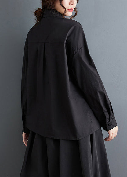 Classic Vintage Shirt with a Flattering Fit