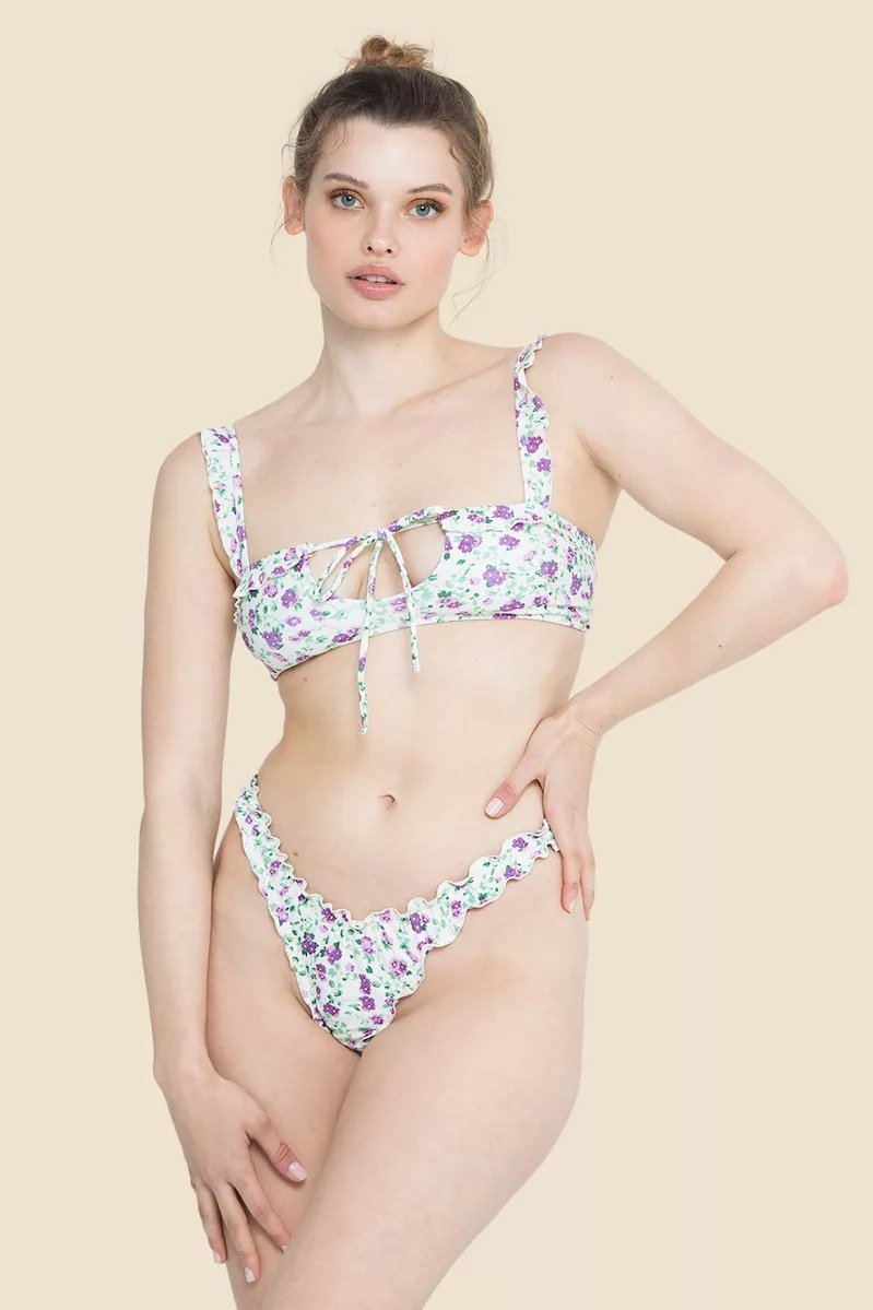 Polished Bikini with an Effortless Classic Look