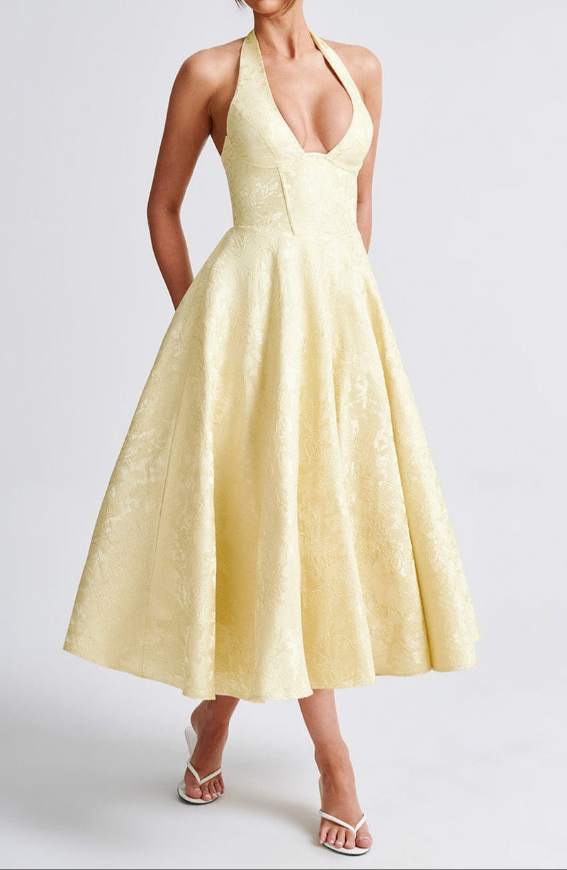 Sophisticated Dress with a Clean Classic Look