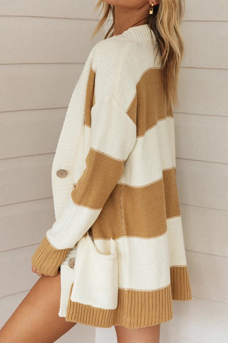 Beautifully Finished Cardigan in a Timeless Design