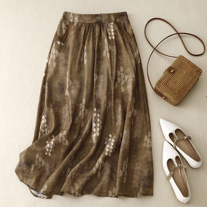 Effortlessly Elegant Garment with a Timeless Design