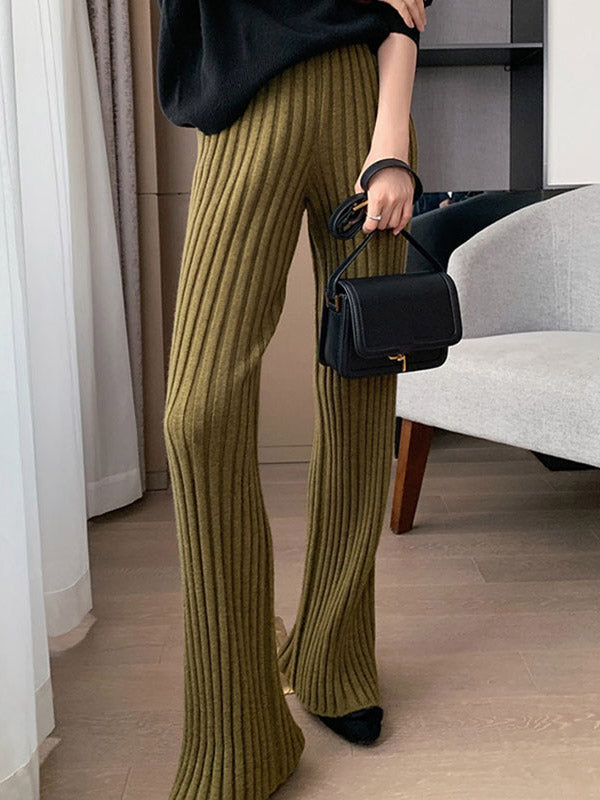 A Vintage Style Pants with Delicate Timeless Details