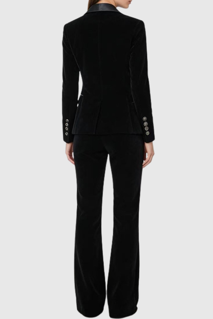 Polished Garment with an Effortless Classic Look