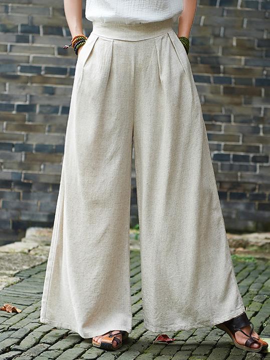 Classic Vintage Pants with a Flattering Fit