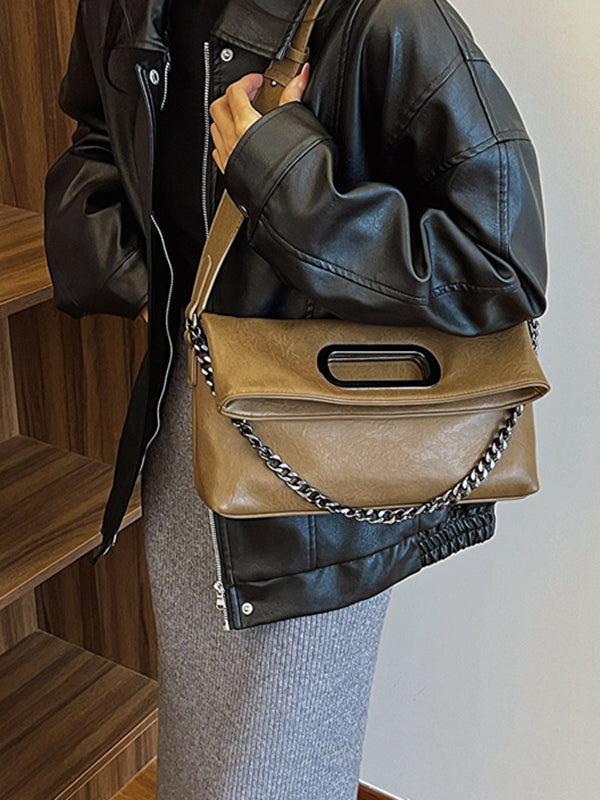 Beautifully Finished Bag in a Timeless Design