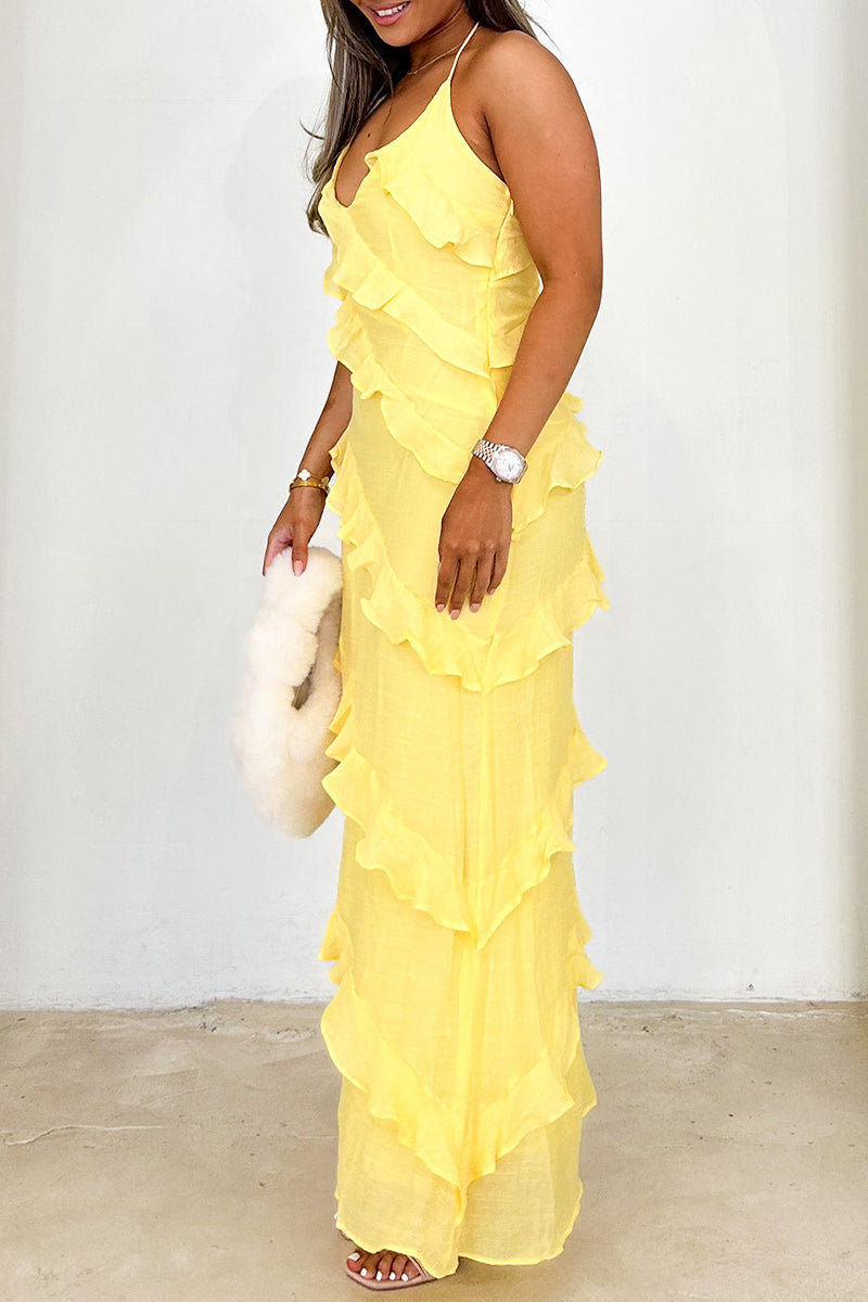 Beautifully Finished Dress in a Timeless Design
