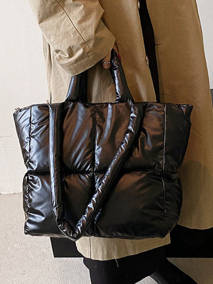 Beautifully Finished Bag in a Timeless Design
