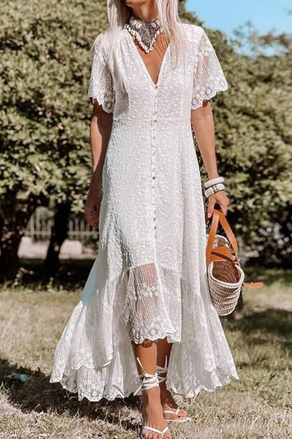 Beautifully Crafted Dress in a Classic Style