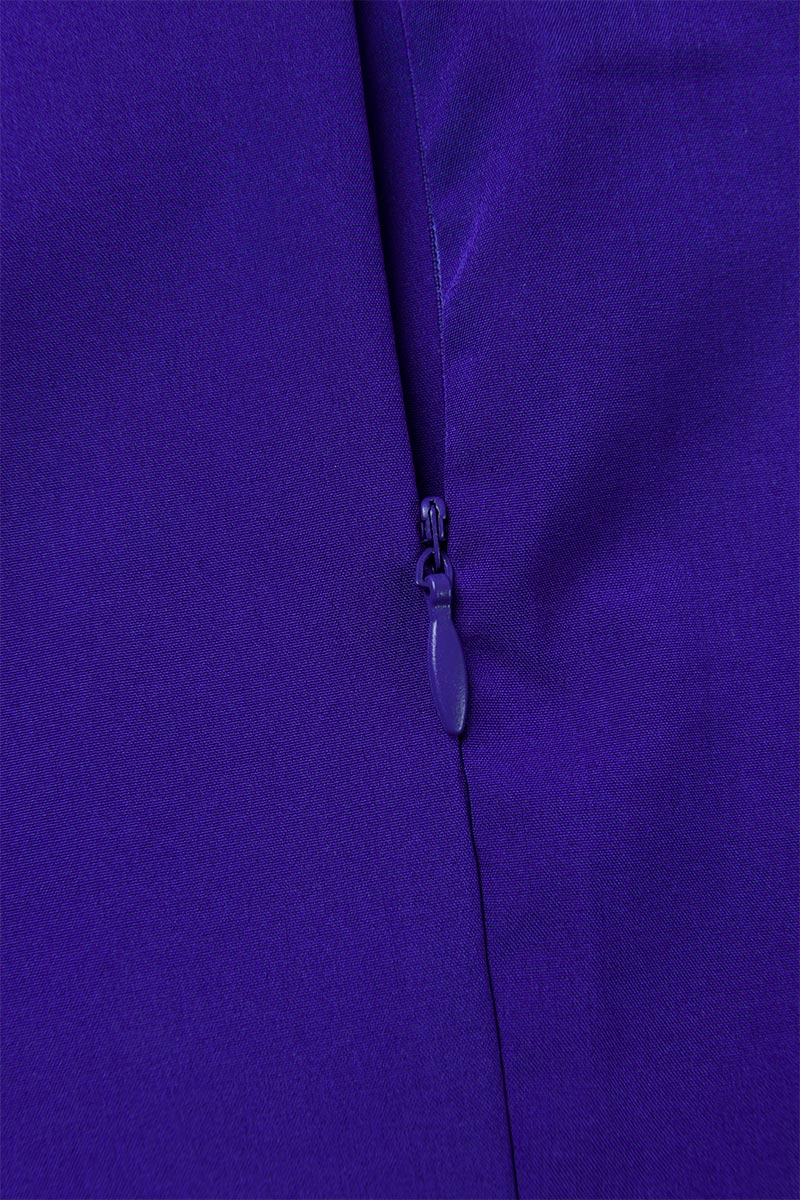 Sophisticated Garment with a Clean Classic Look