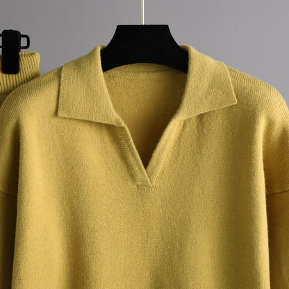 Classic Vintage Sweater with a Flattering Fit