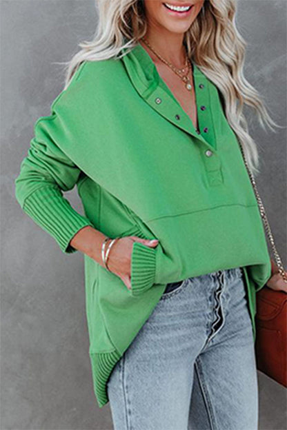 Effortlessly Elegant Top with a Timeless Design