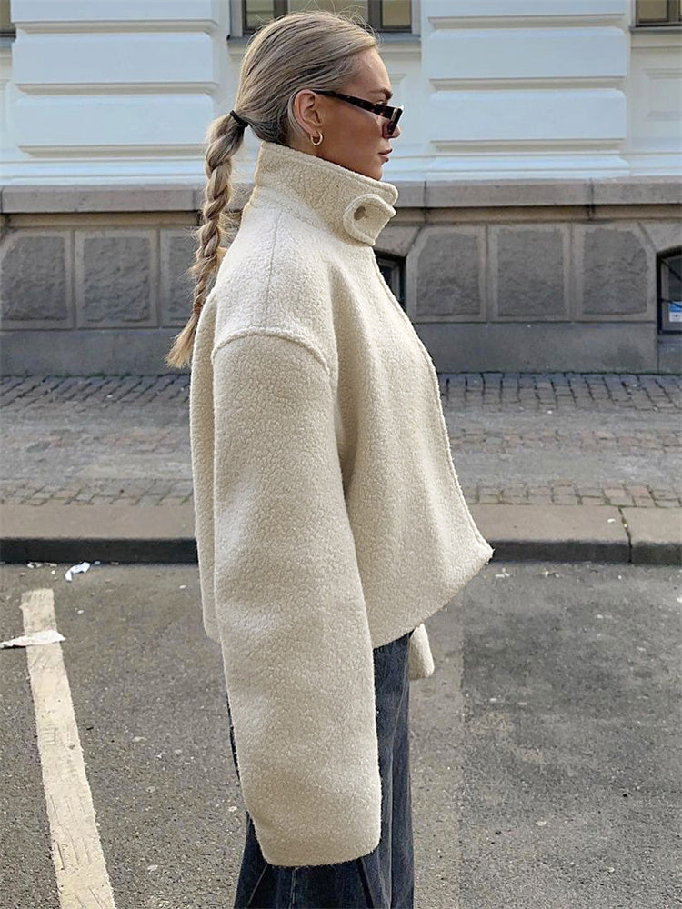 Elegantly Styled Cardigan for Everyday Wear
