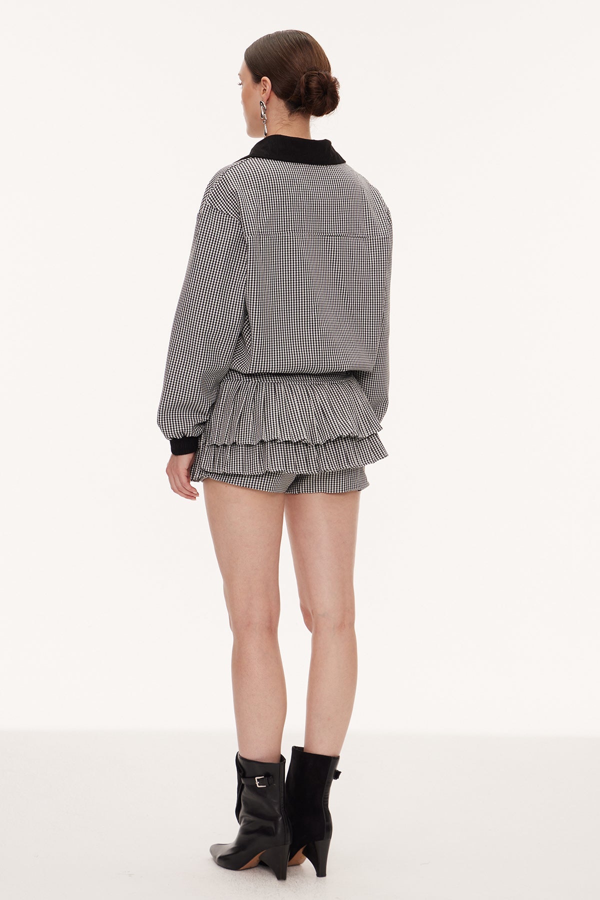 Classic Vintage & Enduringly Stylish Garment
