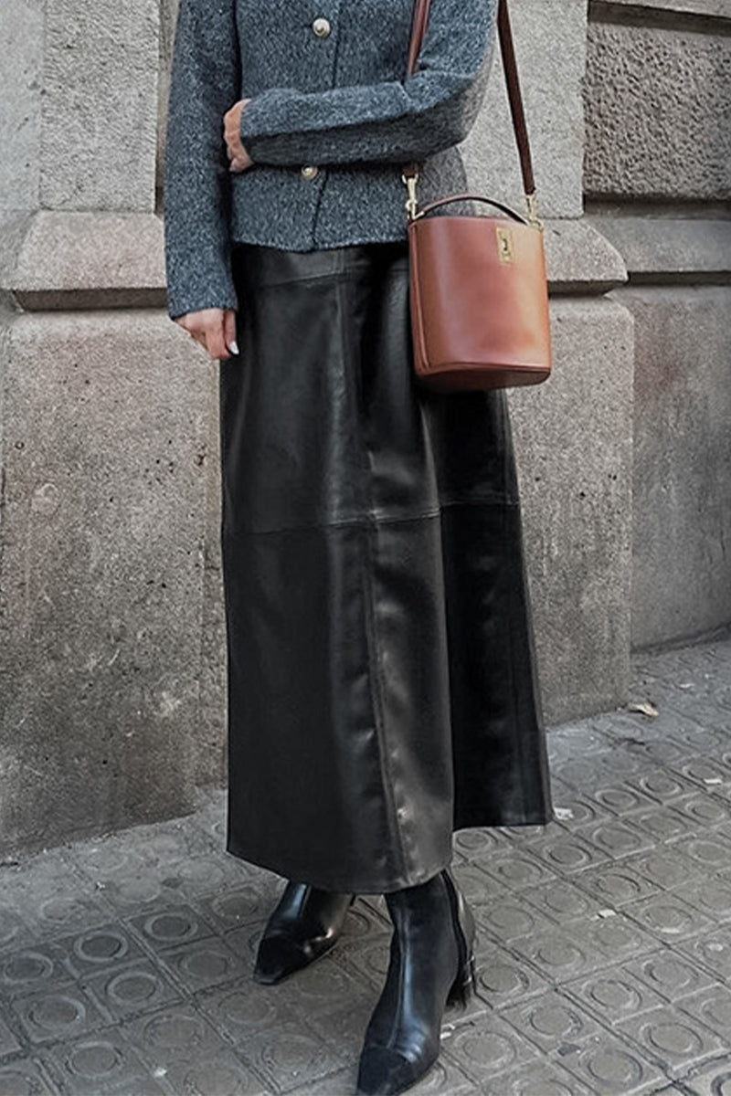 Sophisticated Garment with a Clean Classic Look