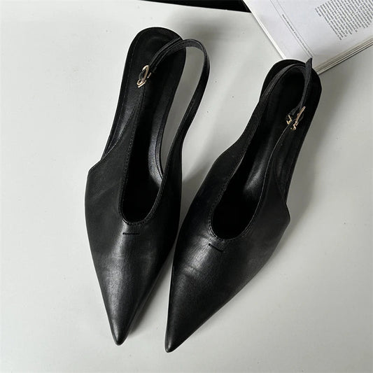 Classic Vintage Heels with a Flattering Fit