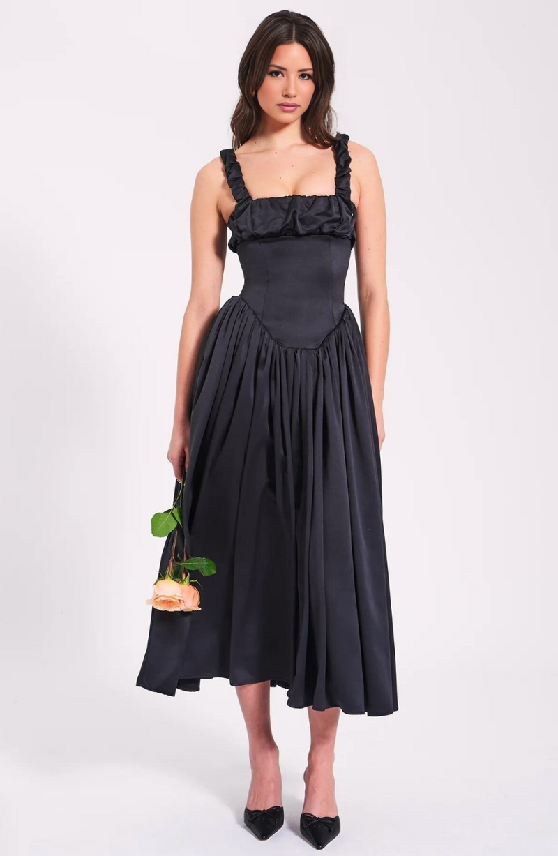 Classic Vintage & Enduringly Stylish Dress