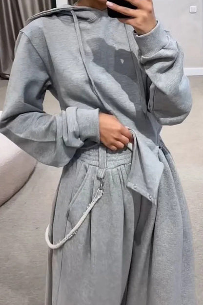 Well Tailored Garment with a Graceful Silhouette