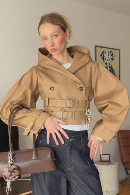 Elegantly Styled Coat for Everyday Wear