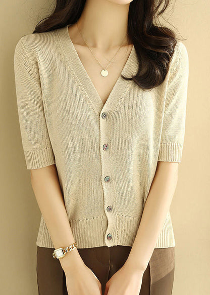 Sophisticated Shirt with a Clean Classic Look