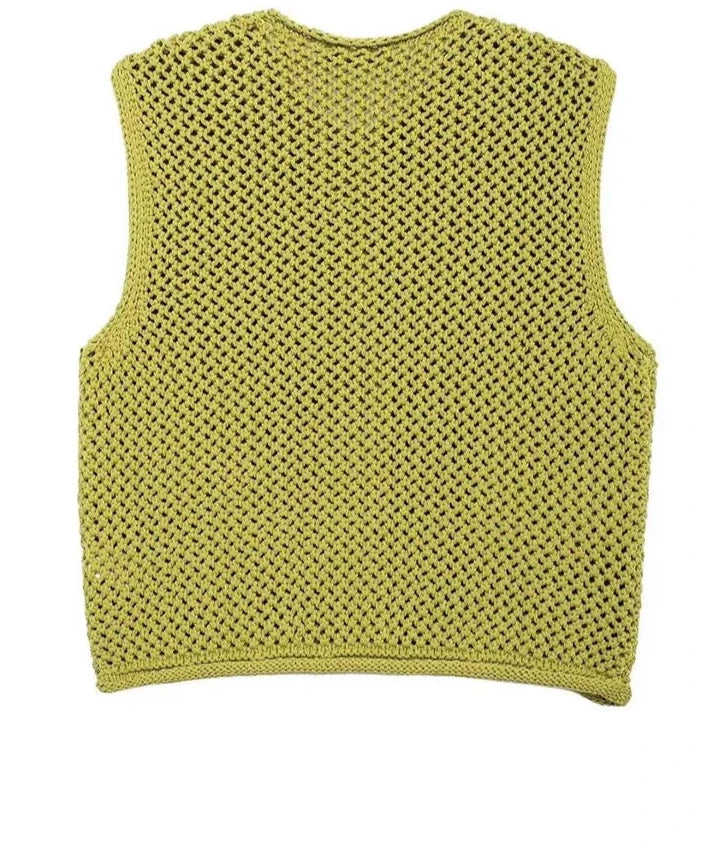 Beautifully Finished Garment in a Timeless Design