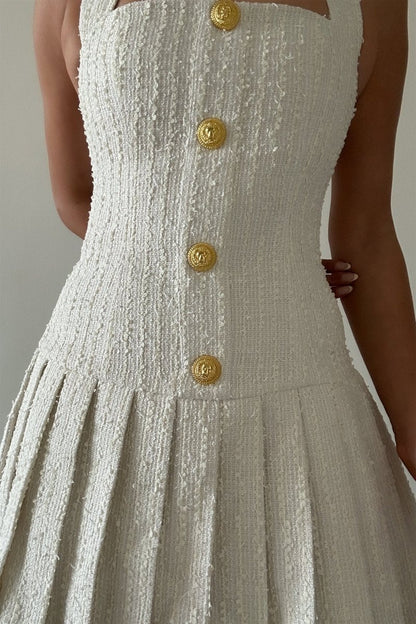 A Vintage Style Dress with Delicate Timeless Details
