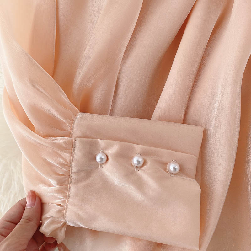 Polished Blouse with an Effortless Classic Look