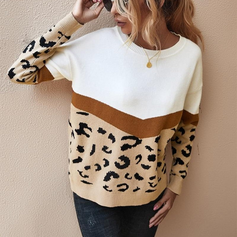 Effortlessly Elegant Sweater with a Timeless Design