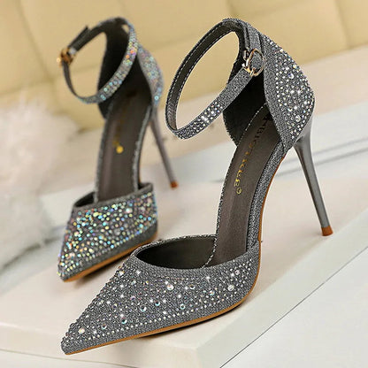 Elegantly Styled Heels for Everyday Wear