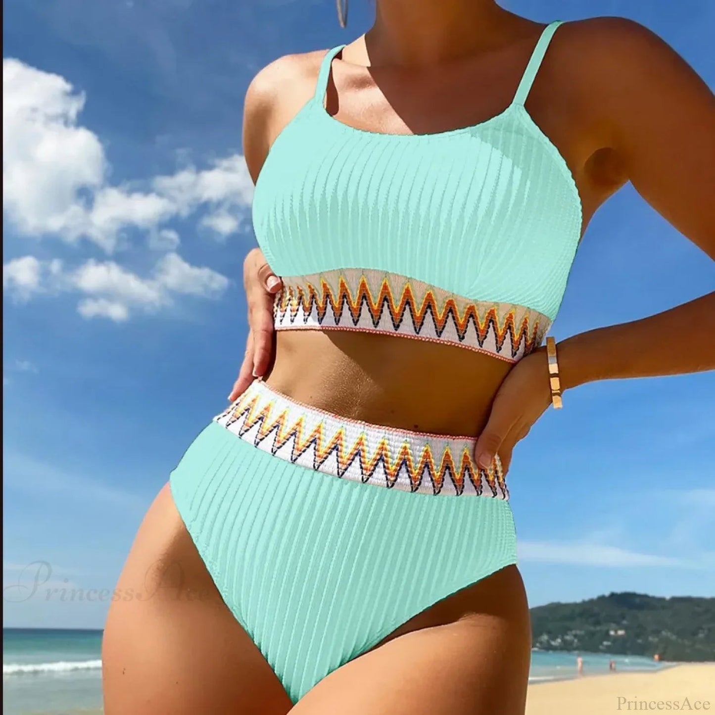 Beautifully Finished Garment in a Timeless Design