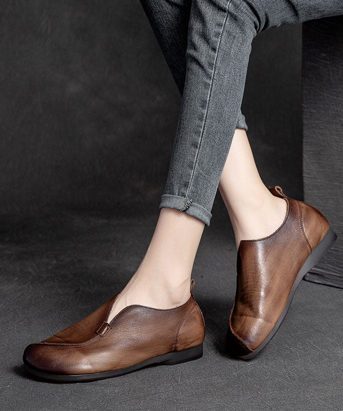 A Vintage Style Shoes with Delicate Timeless Details